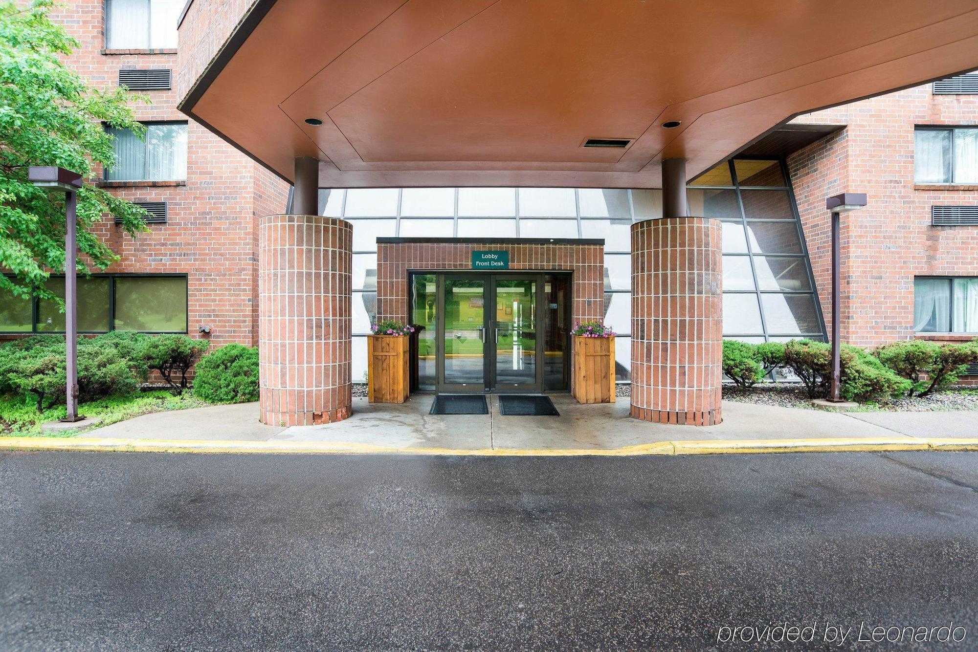 Envision Hotel Saint Paul South South Saint Paul Exterior photo